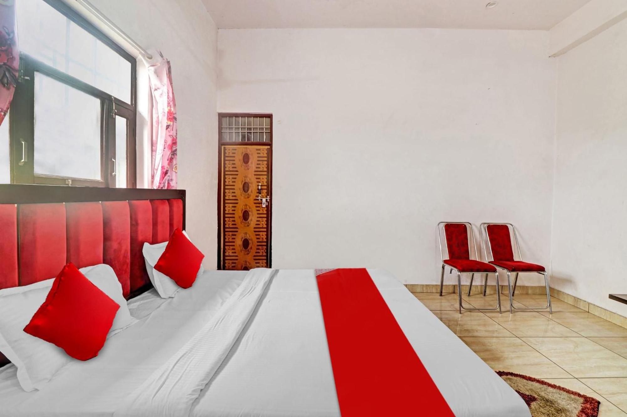 Hotel O Choice Guest House Vrindavan Ngoại thất bức ảnh