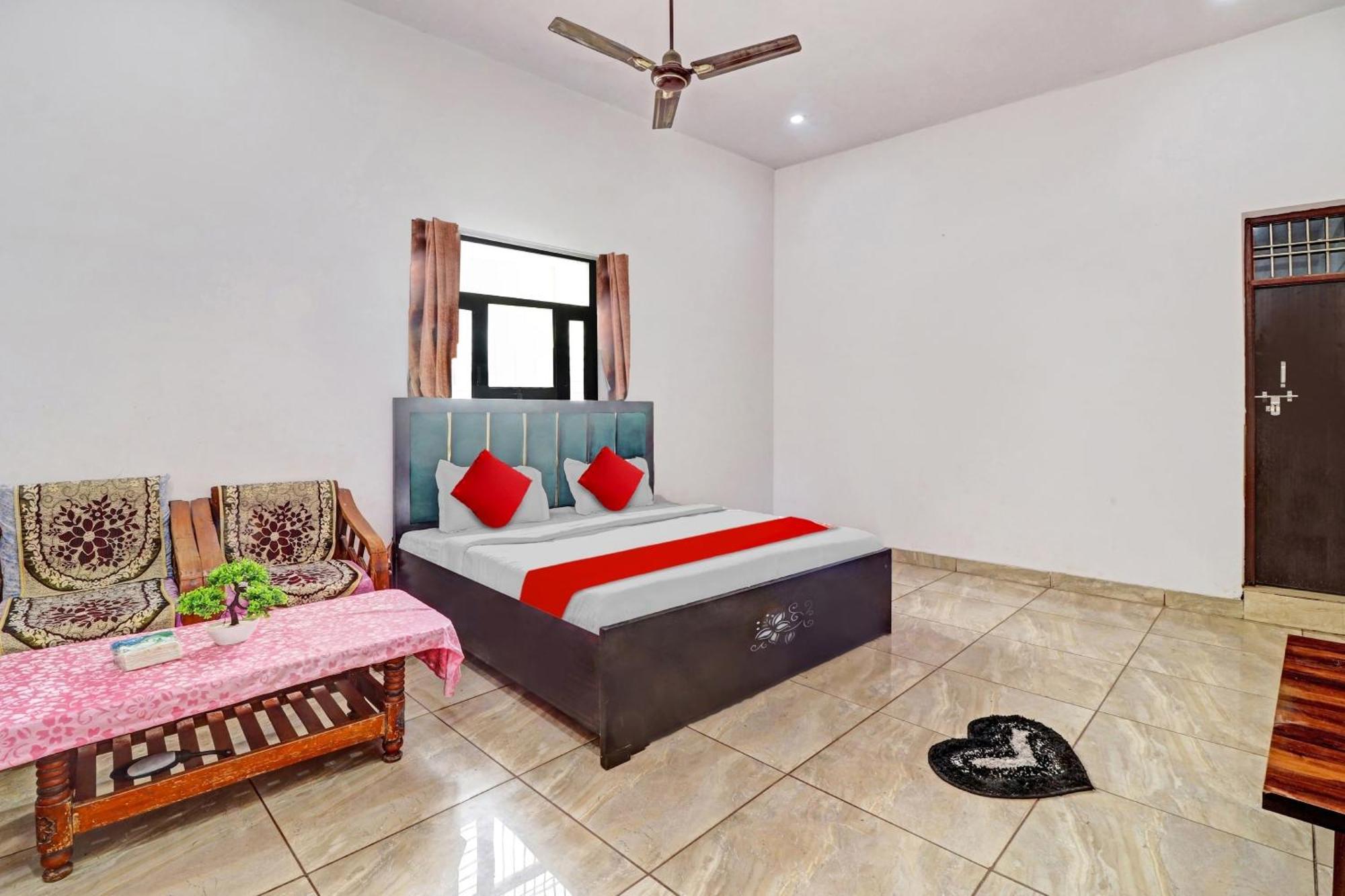 Hotel O Choice Guest House Vrindavan Ngoại thất bức ảnh